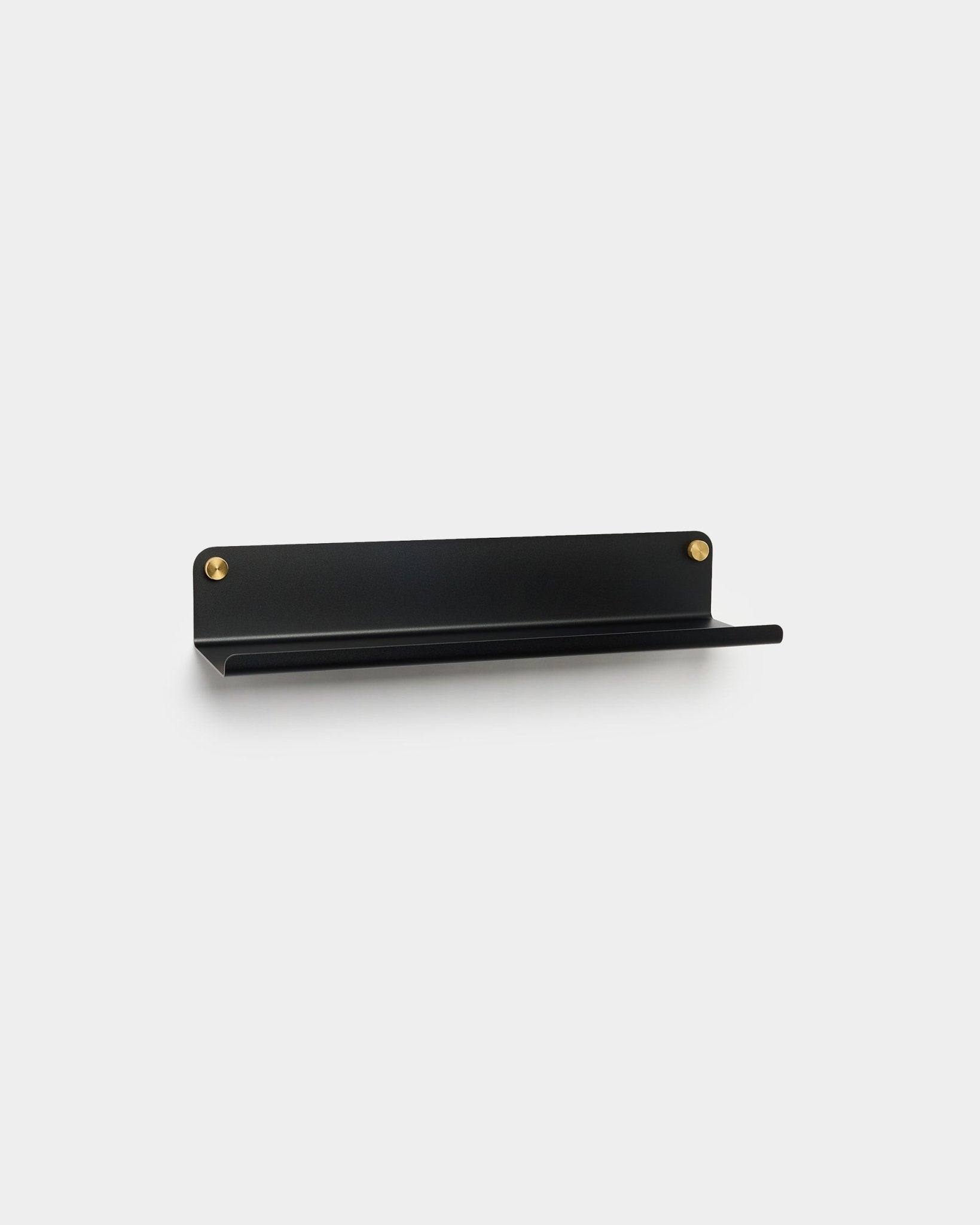 WoodUpp Norr Wide Shelf in black, 51.9 cm, features a minimalist powder-coated metal design and is mounted with gold screws, complementing Akupanel systems.