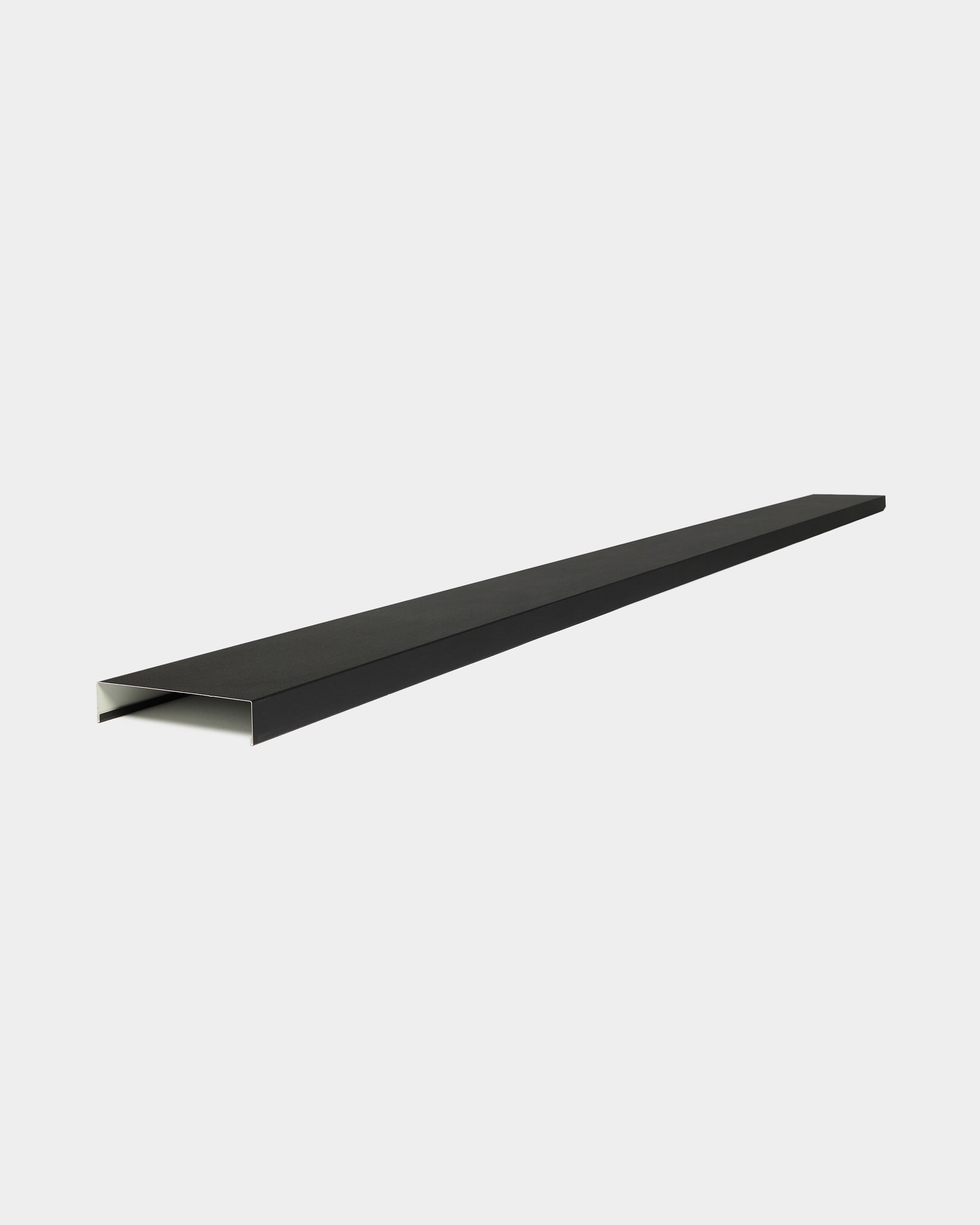 Aluwood Level Wall Capping by WoodUpp, 240 cm x 25 cm, black powder-coated aluminum with U-shaped design, accessory for Aluwood facade panels.