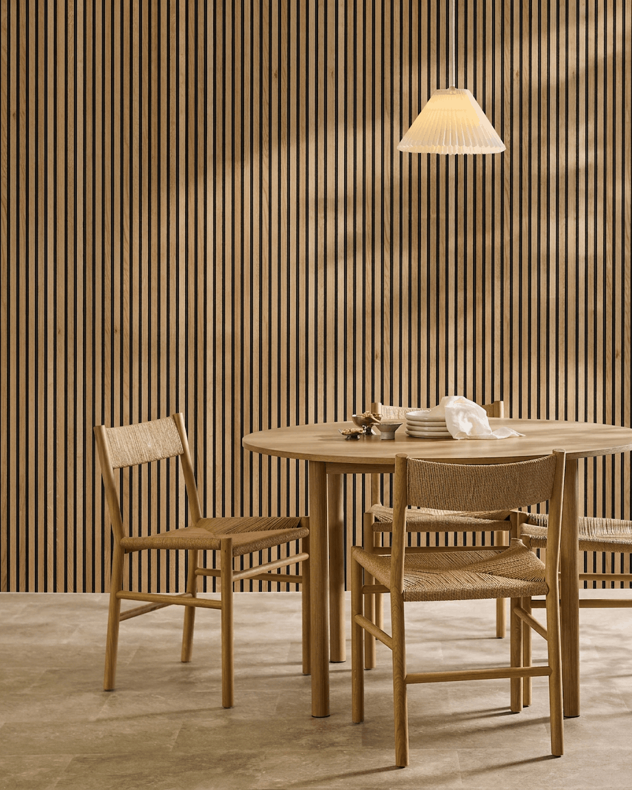 Akupanel | Acoustic Panel / Natural Wood, Rustic Brown Oak, Black Felt, 300 x 60 cm