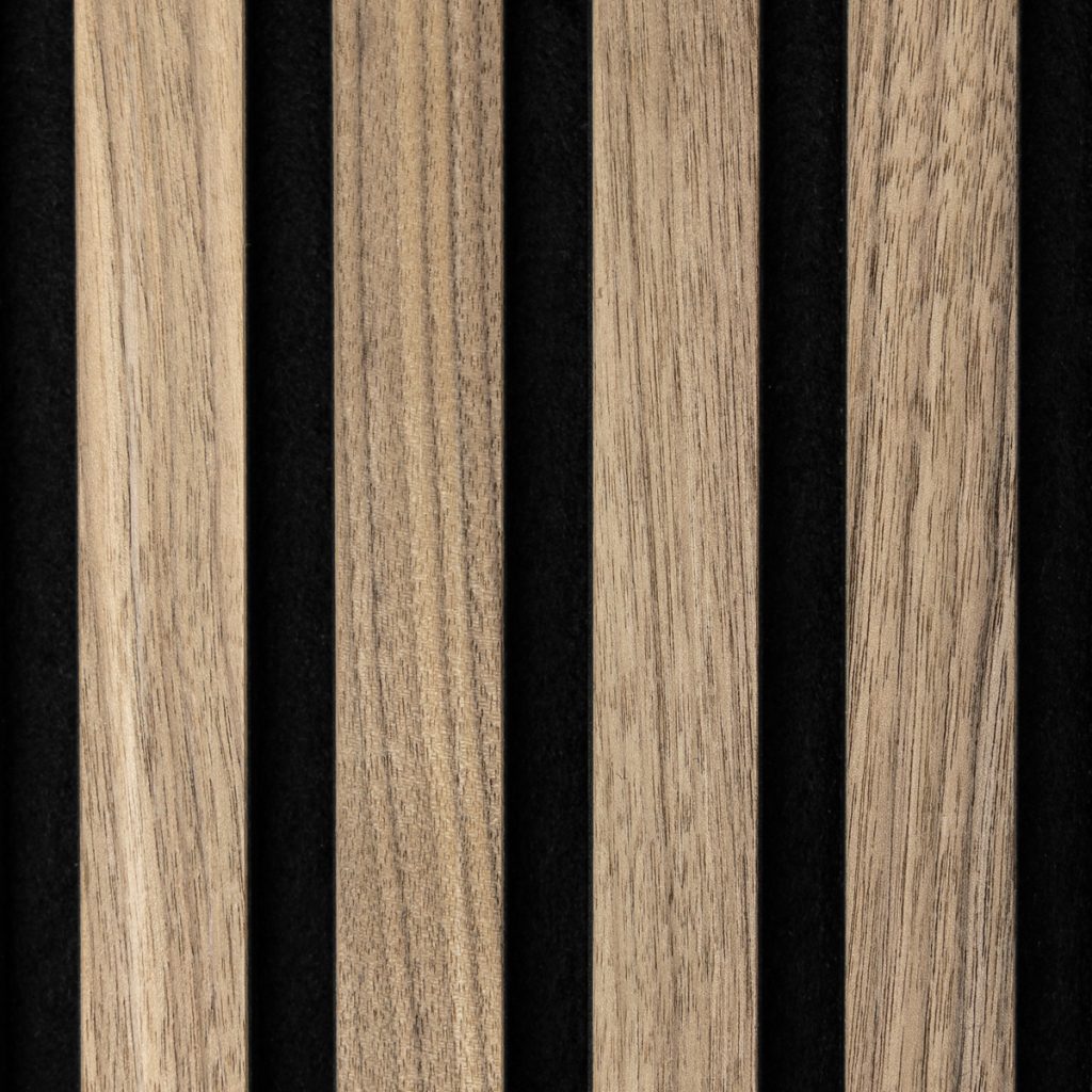 Image 3 of 11 in Akupanel | 240 gallery